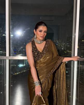 Bollywood celebrity sequence sarees Party wear saree