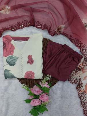 Featuring beautiful Heavy Suit Cotton kurti seat 