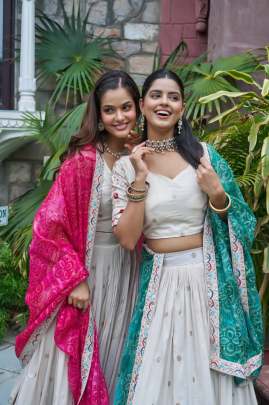  Festival Lehenga Choli