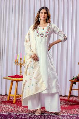 Multi Embroidery Thread,With Hand Work Cotton kurti seat 