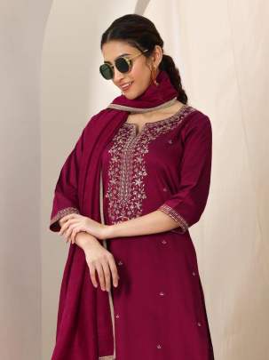 Premium Designers kurta Pent Set Premium Designers kurta Pent Set