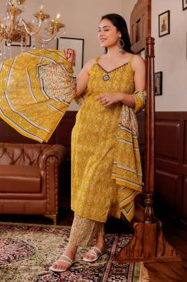 Pure Cotton Kurti Plazzo & Dupatta Set  Cotton kurti seat 