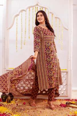 Pure Cotton Kurti Pent & Dupatta Set Cotton kurti seat 