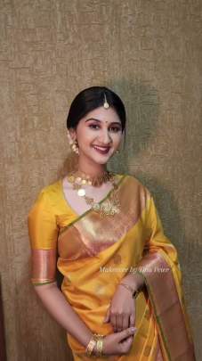 SAREE WITH BEAUTIFUL ZAHLAR Lichi Silk Saree