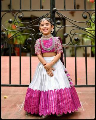 Stitched Lahenga -Blouse joint dupatta Lehenga Choli